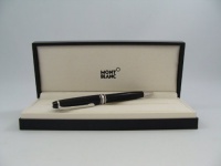 MontBlanc Meisterstuck Platinum Line Classique Ballpoint Pen - Black MontBlanc Meisterstuck Platinum Line Classique Ballpoint Pen - Black