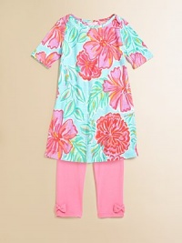 As pretty as a party dress, as comfy as her favorite tee, in a splashy print of oversized flowers on subtly slubbed cotton knit.Boat necklineElbow-length sleevesPullover stylingSlightly flared shapeCottonMachine washImported As pretty as a party dress, as comfy as her favorite tee, in a splashy print of oversized flowers on subtly slubbed cotton knit.Boat necklineElbow-length sleevesPullover stylingSlightly flared shapeCottonMachine washImported