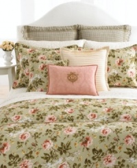 Graceful florals in perennial shades of green and blush pink evoke the tranquility of the English countryside in Lauren Ralph Lauren's Yorkshire Rose duvet. Woven of pure cotton. (Clearance) Graceful florals in perennial shades of green and blush pink evoke the tranquility of the English countryside in Lauren Ralph Lauren's Yorkshire Rose duvet. Woven of pure cotton. (Clearance)
