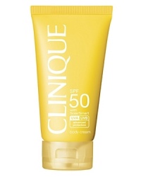 Innovative SolarSmart™ technology stabilizes high-level protection against the aging and burning effects of UVA and UVB rays. Triggers a repair that helps prevent signs of aging. With solar-activated antioxidants that help prevent visible damage. Gentle enough for sensitive skins. Dermatologist tested. Innovative SolarSmart™ technology stabilizes high-level protection against the aging and burning effects of UVA and UVB rays. Triggers a repair that helps prevent signs of aging. With solar-activated antioxidants that help prevent visible damage. Gentle enough for sensitive skins. Dermatologist tested.