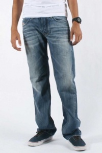 Diesel Men's Larkee Regular Straight Leg Jean Diesel Men's Larkee Regular Straight Leg Jean