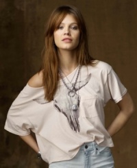 Cropped and slouchy for a downtown feel, this soft cotton jersey tee gives your look a hint of wilderness flavor with a printed steer skull at the front, from Denim & Supply Ralph Lauren. Cropped and slouchy for a downtown feel, this soft cotton jersey tee gives your look a hint of wilderness flavor with a printed steer skull at the front, from Denim & Supply Ralph Lauren.