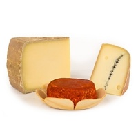 Indulge in all things French with the Affinage Fine Cheese French gift set. Delectable Morbier from the Jura Mountains with its signature layer of ash, Chèvre with Basque Espelette Pepper and 12-month aged Comté. Vive la France!