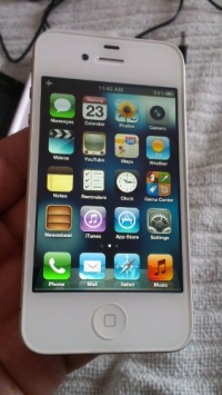 Apple Iphone 4 16gb White Unlocked Apple Iphone 4 16gb White Unlocked
