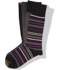 These Gold Toe socks ensure that your footwear style doesn't suffer. These Gold Toe socks ensure that your footwear style doesn't suffer.