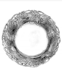 Hand-cast aluminum serveware with grape motif is an ideal gift for the host. Grape salad bowls from Arthur Court are oven-safe up to 300° F. Hand-washing is recommended. Hand-cast aluminum serveware with grape motif is an ideal gift for the host. Grape salad bowls from Arthur Court are oven-safe up to 300° F. Hand-washing is recommended.