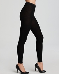 Cosy and warm, yet at the same time elegant. The fine rib adds structure and transforms the leggings into a perfect match for dresses and skirts. The moisture-absorbent properties of the wool create a pleasant temperature against the skin. Comfortable, soft sewn-on waistband with the Wolford logo. Wool gusset. Style #011319 Cosy and warm, yet at the same time elegant. The fine rib adds structure and transforms the leggings into a perfect match for dresses and skirts. The moisture-absorbent properties of the wool create a pleasant temperature against the skin. Comfortable, soft sewn-on waistband with the Wolford logo. Wool gusset. Style #011319