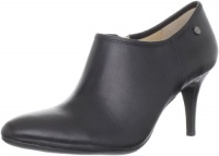 Calvin Klein Women's Jenny Shiny S Nappa Pump Calvin Klein Women's Jenny Shiny S Nappa Pump
