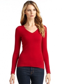 THE LOOKLuxe 2-ply cashmere from expertly maintained inner Mongolian cashmere goatsFeatures long, fine, smooth fibers top-dyed for maximum color saturationRibbed v-neckLong ribbed cuff sleeves Ribbed hemTHE FITAbout 24 from shoulder to hemTHE MATERIALCashmereCARE & ORIGINDry cleanImportedModel shown is 5'10 (177cm) wearing US size Small. This item was originally available for purchase at Saks Fifth Avenue OFF 5TH stores. THE LOOKLuxe 2-ply cashmere from expertly maintained inner Mongolian cashmere goatsFeatures long, fine, smooth fibers top-dyed for maximum color saturationRibbed v-neckLong ribbed cuff sleeves Ribbed hemTHE FITAbout 24 from shoulder to hemTHE MATERIALCashmereCARE & ORIGINDry cleanImportedModel shown is 5'10 (177cm) wearing US size Small. This item was originally available for purchase at Saks Fifth Avenue OFF 5TH stores.