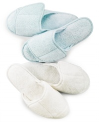 Luxurious comfort in each and every step. Charter Club's Spa slippers feature a memory foam footbed.