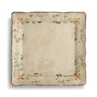 Hand-painted fleurs-de-lis and vines combine with uneven edges to add old world charm to Arte Italica's Medici collection. Hand-painted fleurs-de-lis and vines combine with uneven edges to add old world charm to Arte Italica's Medici collection.