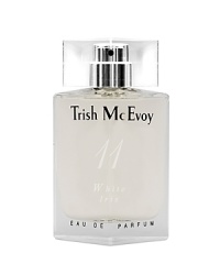 Sexy. An alluring, feminine blend of honeysuckle, white iris and Bulgarian rose creates a passionate, fragrant aura. Sophisticated undertones of jasmine and sandalwood add a touch of mystique. Sexy. An alluring, feminine blend of honeysuckle, white iris and Bulgarian rose creates a passionate, fragrant aura. Sophisticated undertones of jasmine and sandalwood add a touch of mystique.