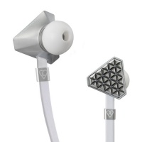 Monster Cable Lady Gaga Heartbeats Bright Chrome In-ear Headphones with ControlTalk (Old Version) Monster Cable Lady Gaga Heartbeats Bright Chrome In-ear Headphones with ControlTalk (Old Version)