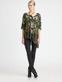 A kaleidoscope of muted color in an oversized dropped-shoulder tee.BoatneckDropped shouldersElbow sleevesAsymmetric hemAbout 36 from shoulder to hemModalDry cleanMade in USA of Italian fabricModel shown is 5'10 (177cm) wearing US size Small.OUR FIT MODEL RECOMMENDS ordering true size. A kaleidoscope of muted color in an oversized dropped-shoulder tee.BoatneckDropped shouldersElbow sleevesAsymmetric hemAbout 36 from shoulder to hemModalDry cleanMade in USA of Italian fabricModel shown is 5'10 (177cm) wearing US size Small.OUR FIT MODEL RECOMMENDS ordering true size.