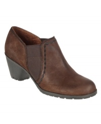 Step lively. The Garret shooties by Easy Spirit feature an easy slip-on fit and rounded toe for all-around comfort while a short stacked heel and topstitching add the right amount of tailored femininity. Step lively. The Garret shooties by Easy Spirit feature an easy slip-on fit and rounded toe for all-around comfort while a short stacked heel and topstitching add the right amount of tailored femininity.