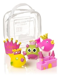 Featuring crowns and castles, these bath squirties will have your little royal giggling and splashing. Featuring crowns and castles, these bath squirties will have your little royal giggling and splashing.