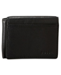 Carry this classic wallet with you and ensure your goods look good. Carry this classic wallet with you and ensure your goods look good.