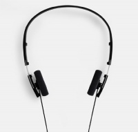 Bang & Olufsen Form 2 Headphones Bang & Olufsen Form 2 Headphones