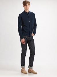 Superior style in fine cotton finished in slim-fit silhouette.ButtonfrontChest patch pocketCottonMachine washImported Superior style in fine cotton finished in slim-fit silhouette.ButtonfrontChest patch pocketCottonMachine washImported