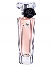Discover Lancôme's newest fragrance sensation that captures the spirit of the first moment of love. Nectarine accord and bergamot enchant with a radiant burst of youth. Turkish rose essence and jasmine reveal your feminine side. Cedarwood and musk creates a warm, modern effect. Discover Lancôme's newest fragrance sensation that captures the spirit of the first moment of love. Nectarine accord and bergamot enchant with a radiant burst of youth. Turkish rose essence and jasmine reveal your feminine side. Cedarwood and musk creates a warm, modern effect.