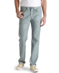 Look hot in a cool blue-gray wash. Comfort and style combine for a dynamic downtown look in these 513 slim fit jeans from Levi's.