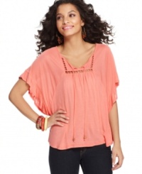 Make yourself comfortable in a flowing top from Cha Cha Vente! The decorative stitching details add a unique touch to this weekend essential. Make yourself comfortable in a flowing top from Cha Cha Vente! The decorative stitching details add a unique touch to this weekend essential.