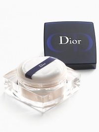 Modern beauty. Retro-glamour. The chic new look of Dior's new loose and pressed powders pay homage to Christian Dior's legendary New Look of 1947. A new direction in powder formulation, they create a matte finish with continuous moisture release to keep skin up to 10% more hydrated even after 6 hours of wear, giving the skin a fresh, radiant new look. Elegantly designed with a midnight blue lid for the loose powder. A return to luxury. Feminine, chic and very Dior. Modern beauty. Retro-glamour. The chic new look of Dior's new loose and pressed powders pay homage to Christian Dior's legendary New Look of 1947. A new direction in powder formulation, they create a matte finish with continuous moisture release to keep skin up to 10% more hydrated even after 6 hours of wear, giving the skin a fresh, radiant new look. Elegantly designed with a midnight blue lid for the loose powder. A return to luxury. Feminine, chic and very Dior.