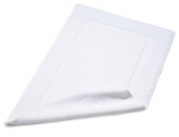 Pinzon Luxury Banded Bath Mat, White Pinzon Luxury Banded Bath Mat, White