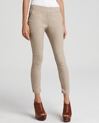 Underscore your off-duty look with sleek sophistication in these pure DKNY slim pants, for the ease of leggings with the look of polished cropped trousers. Underscore your off-duty look with sleek sophistication in these pure DKNY slim pants, for the ease of leggings with the look of polished cropped trousers.
