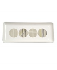 As durable as it is stylish, the Sketch sandwich tray from Salt&Pepper features quiet earth tones and a cool graphic feel to make everyday meals look anything but ordinary. As durable as it is stylish, the Sketch sandwich tray from Salt&Pepper features quiet earth tones and a cool graphic feel to make everyday meals look anything but ordinary.