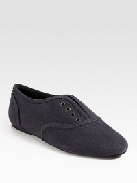 THE LOOKLaceless slip-on design Canvas upper Tapered toe Decorative grommets Tonal topstitchingTHE MATERIALLeather sole Padded insoleORIGINImported THE LOOKLaceless slip-on design Canvas upper Tapered toe Decorative grommets Tonal topstitchingTHE MATERIALLeather sole Padded insoleORIGINImported
