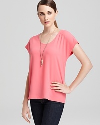 Infused with color, a fundamental DIANE von FURSTENBERG tee is a wardrobe essential to always have on hand. Infused with color, a fundamental DIANE von FURSTENBERG tee is a wardrobe essential to always have on hand.
