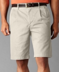 Classic pleats add an element of refinement to a pair of casual shorts from Dockers. Classic pleats add an element of refinement to a pair of casual shorts from Dockers.