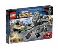 LEGO Superheroes 76003 Superman Battle of Smallville LEGO Superheroes 76003 Superman Battle of Smallville