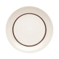 Lustrous, metallic glazes are coupled with a durable crackle effect to create a stunning and sturdy collection of dinnerware. For special occasions or everyday use, Lucia brings style to the table.