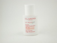 UV Plus Day Screen High Protection SPF 40 UVA-UVB/PA+++/Oil-Free ( Pink-Tinted ) 30ml/1oz