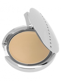 REAL SKIN SPF 30 reprises the famed featherweight formula of regular Real Skin with the added protection of a new form of micronized titanium. This non-chemical sunscreen offers a touch more coverage and blends perfectly with skin tone, leaving no chalky residue. It is the ideal protection for city, beach and slopes. Comes in a refillable galvanized nickel, with a durable and washable Japanese sponge. REAL SKIN SPF 30 reprises the famed featherweight formula of regular Real Skin with the added protection of a new form of micronized titanium. This non-chemical sunscreen offers a touch more coverage and blends perfectly with skin tone, leaving no chalky residue. It is the ideal protection for city, beach and slopes. Comes in a refillable galvanized nickel, with a durable and washable Japanese sponge.