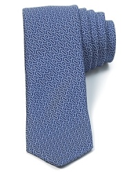 A unique pattern of geometric lines creates an eye-catching graphic effect that's cool and classic at the same time. A unique pattern of geometric lines creates an eye-catching graphic effect that's cool and classic at the same time.