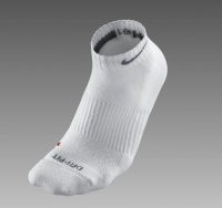 Nike Dri-Fit Quarter Socks (Large) Nike Dri-Fit Quarter Socks (Large)