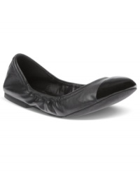 Your new go-to shoe. Steve Madden's Favoryte flats feature studded detail at the heel and a flex sole that's easy on your feet. Your new go-to shoe. Steve Madden's Favoryte flats feature studded detail at the heel and a flex sole that's easy on your feet.