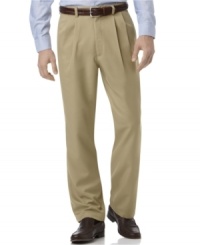 Crafted in smooth and lightweight fabric, these double-pleated dress pants from Haggar provide a dependable and stylish option for your Monday through Friday wardrobe. Crafted in smooth and lightweight fabric, these double-pleated dress pants from Haggar provide a dependable and stylish option for your Monday through Friday wardrobe.