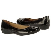 LifeStride Women's Darnell Flat