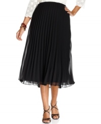 Alex Evenings' plus size skirt features beautiful pleating that pairs perfectly with so many special occasion tops. You'll be sure to wear it again and again! Alex Evenings' plus size skirt features beautiful pleating that pairs perfectly with so many special occasion tops. You'll be sure to wear it again and again!