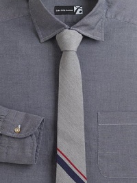 EXCLUSIVELY OURS. Chambray shirting in a clean silhouette designed in fine Italian cotton..ButtonfrontChest patch pocketCottonMachine washMade in Italy EXCLUSIVELY OURS. Chambray shirting in a clean silhouette designed in fine Italian cotton..ButtonfrontChest patch pocketCottonMachine washMade in Italy