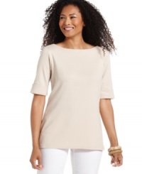 Karen Scott's easy top features a boat neckline and elbow-length sleeves for a slimming silhouette every day. Karen Scott's easy top features a boat neckline and elbow-length sleeves for a slimming silhouette every day.