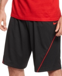 Keep your composure on the court in these comfortable Lebron basketball shorts from Nike featuring Dri-Fit technology. Keep your composure on the court in these comfortable Lebron basketball shorts from Nike featuring Dri-Fit technology.