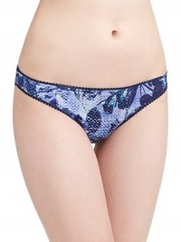 THE LOOKSemi-sheer mesh Floral designLace trimCotton gussetElastic waist and leg openingsTHE MATERIALNylonPartially linedCARE & ORIGINHand washImported THE LOOKSemi-sheer mesh Floral designLace trimCotton gussetElastic waist and leg openingsTHE MATERIALNylonPartially linedCARE & ORIGINHand washImported