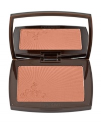 This sheer silky-light powder delivers a natural sun-kissed matte or shimmer (depending on which shade you choose) complexion in any season. The unique blend of mineral pigments and absorbent micro-spheres ensures a long-lasting smoothness and a perfect matte finish for your skin. Smooth and comfortable texture blends effortlessly and evenly into the skin. Does not go shiny or dull throughout the day. Skin feels silky soft and even toned. Result Pefect, yet natural-looking, for a bronzed complexion that stays fresh and color-true throughout the day. Suitable for all skin types. Not chalky, never cakey. Fragrance-free. Non-comedogenic. Allergy-tested for safety. This sheer silky-light powder delivers a natural sun-kissed matte or shimmer (depending on which shade you choose) complexion in any season. The unique blend of mineral pigments and absorbent micro-spheres ensures a long-lasting smoothness and a perfect matte finish for your skin. Smooth and comfortable texture blends effortlessly and evenly into the skin. Does not go shiny or dull throughout the day. Skin feels silky soft and even toned. Result Pefect, yet natural-looking, for a bronzed complexion that stays fresh and color-true throughout the day. Suitable for all skin types. Not chalky, never cakey. Fragrance-free. Non-comedogenic. Allergy-tested for safety.