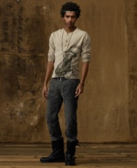A dark and distressed aesthetic makes this versatile, slim-fitting work pant the perfect partner in crime, whether you're hitting the great outdoors or the dives. A dark and distressed aesthetic makes this versatile, slim-fitting work pant the perfect partner in crime, whether you're hitting the great outdoors or the dives.