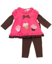 Sweeten up her day with this darling shirt and legging set from Rare Editions. Sweeten up her day with this darling shirt and legging set from Rare Editions.